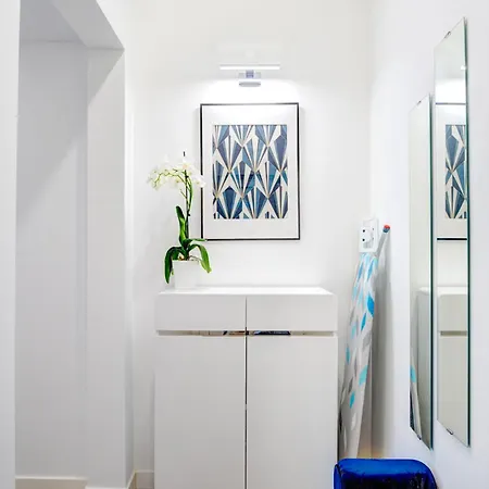 Amazing Raday Apartment
